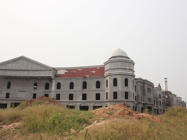 加州小镇购物公园